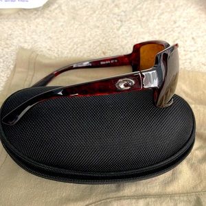 Like new Costa women’s sunglasses.